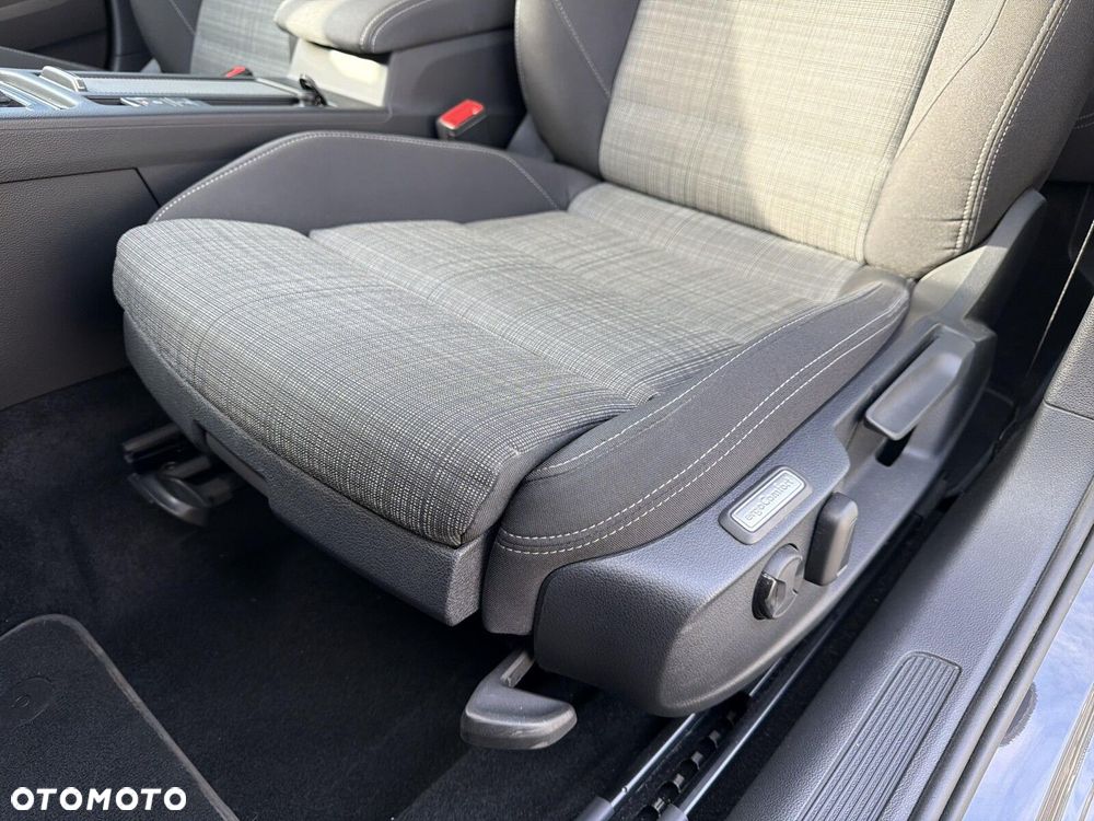 Volkswagen Passat 2.0 TSI Business DSG - 12
