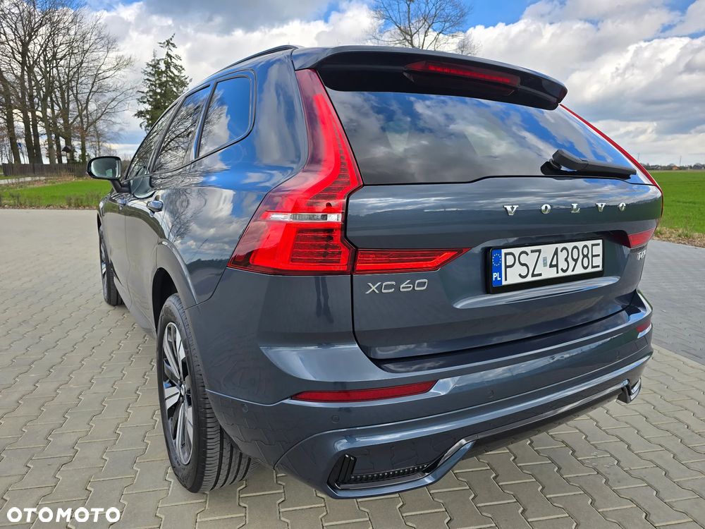 Volvo XC 60 T6 AWD Recharge Plus Dark - 9