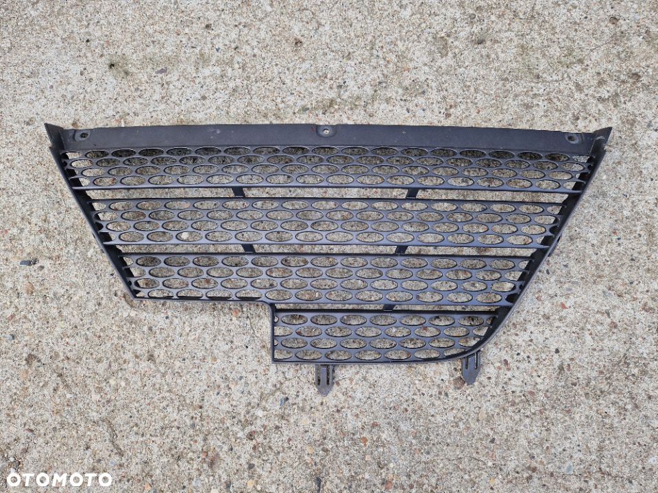 Daihatsu Copen 02- atrapa grill - 1