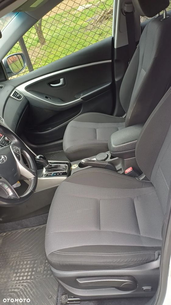Hyundai i30 - 12