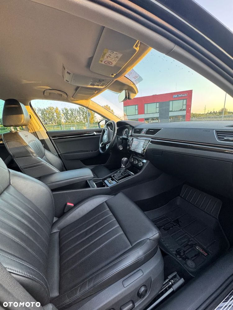 Skoda Superb 2.0 TDI 4x4 L&K DSG - 22