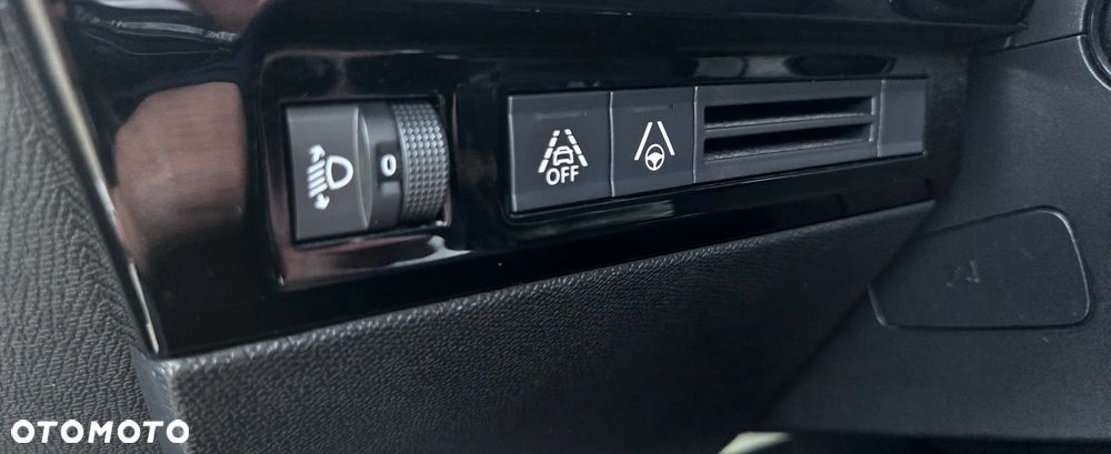 Peugeot 508 BlueHDi 130 EAT8 Allure Business-Paket - 21