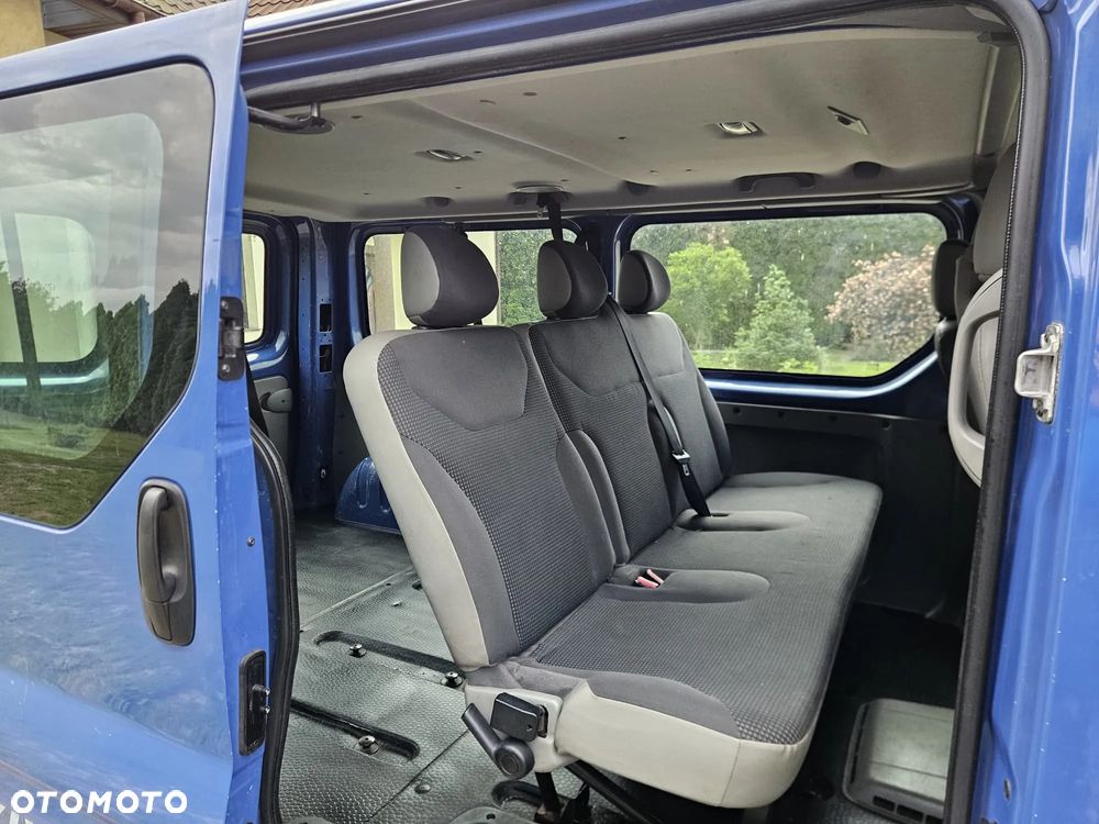 Opel Vivaro - 14