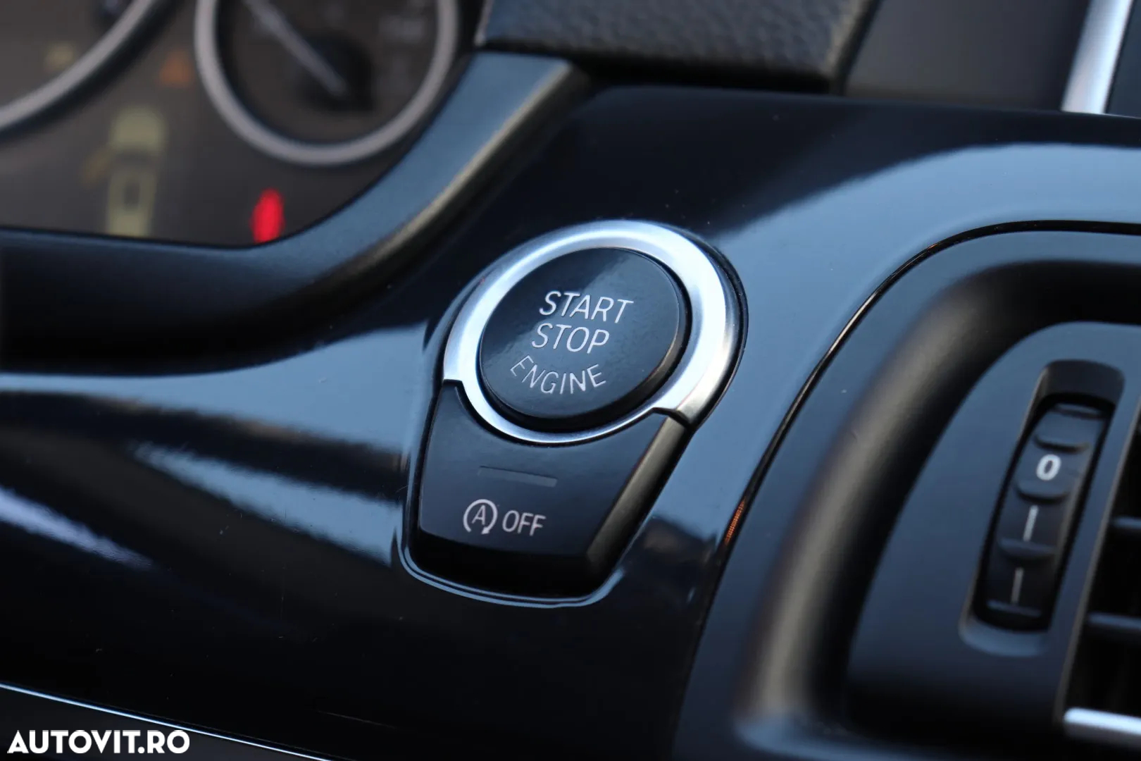 BMW Seria 5 520d - 23