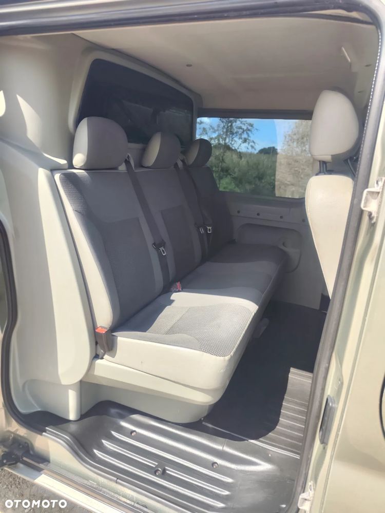Opel Vivaro - 23
