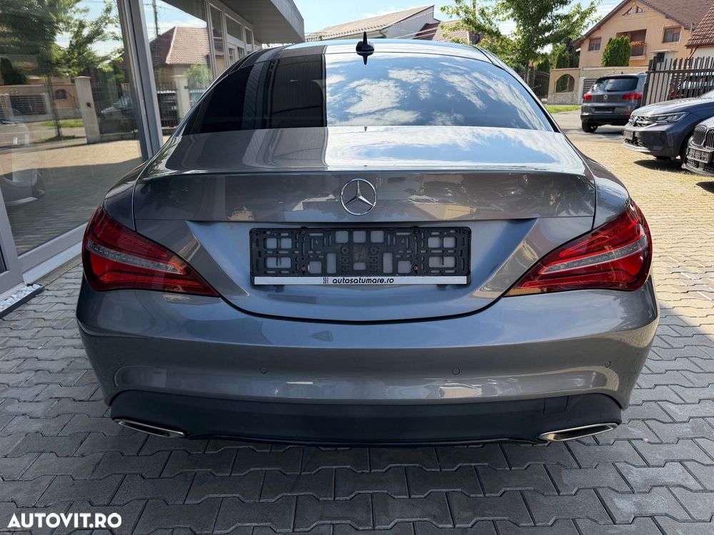 Mercedes-Benz CLA 200 - 10