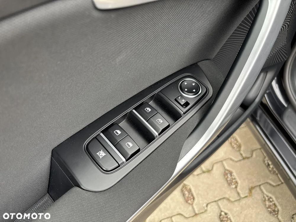 Kia Ceed 1.5 T-GDI M - 23