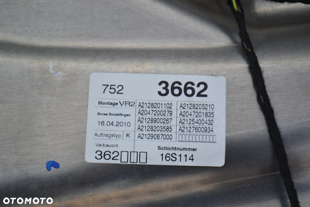 MERCEDES W204 W212 ORYGINALNY MECHANIZM OPUSZCZANIA PODNOŚNIK SZYB PRAWY PRZÓD PRZEDNI 2128201102 ZAMEK KPL - 3