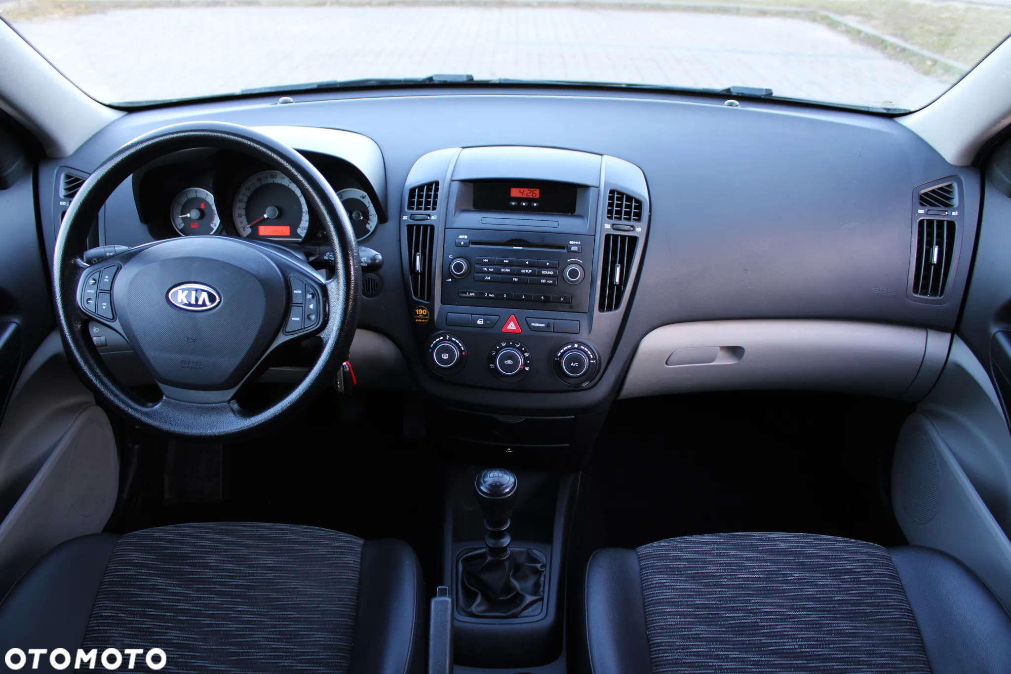 Kia Ceed - 17