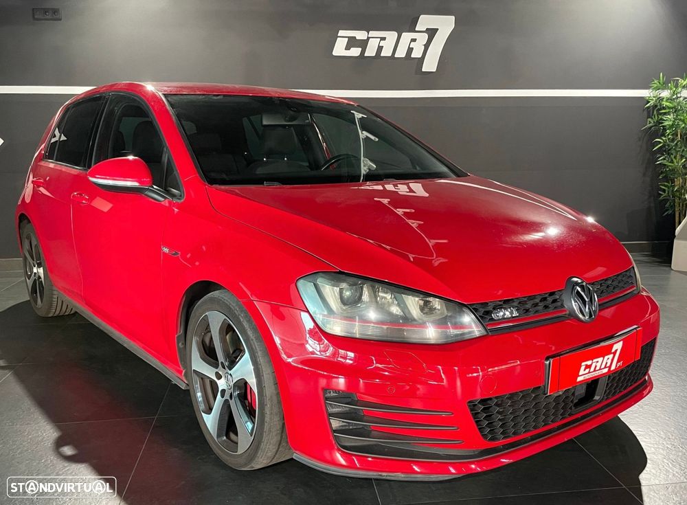 VW Golf 2.0 TSi GTi DSG Performance - 1