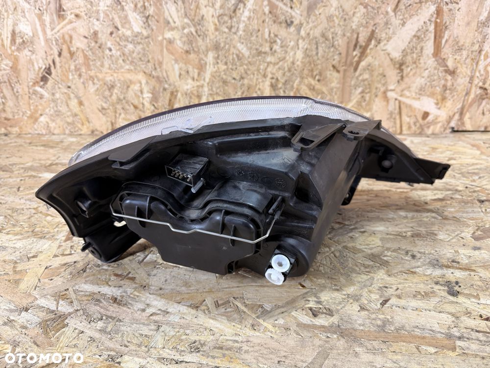 Citroen C3 Lampa/Reflektor przód lewy - 4