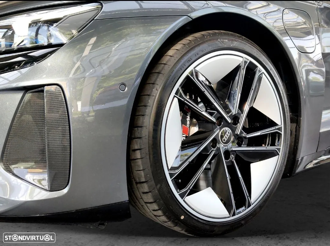 Audi RS e-tron GT quattro - 7