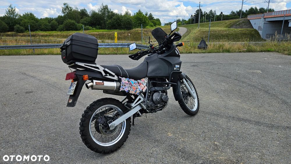 Suzuki DR - 3