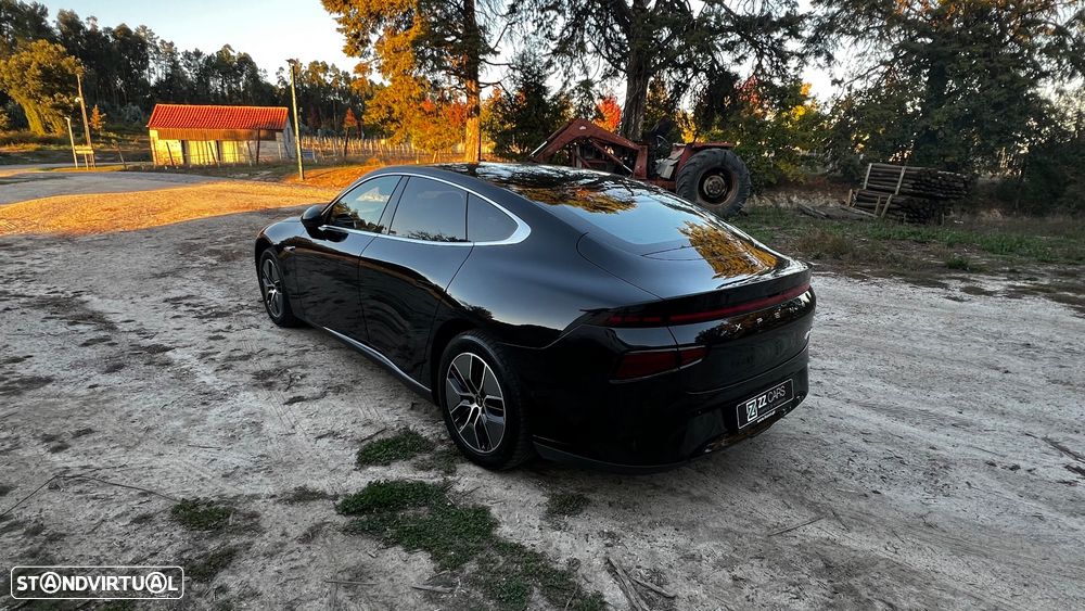 Xpeng P7i 86.2 kWh Long Range + Premium Cockpit - 8