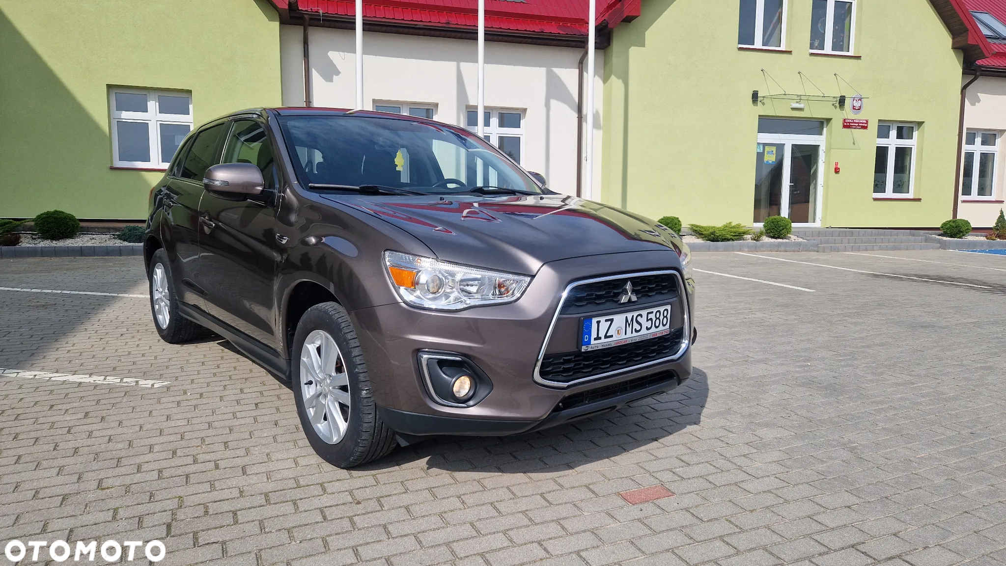Mitsubishi ASX - 3