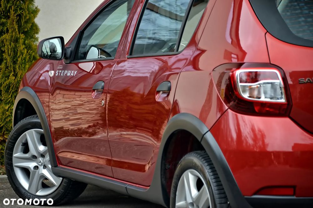 Dacia Sandero 0.9 TCe Laureate - 17