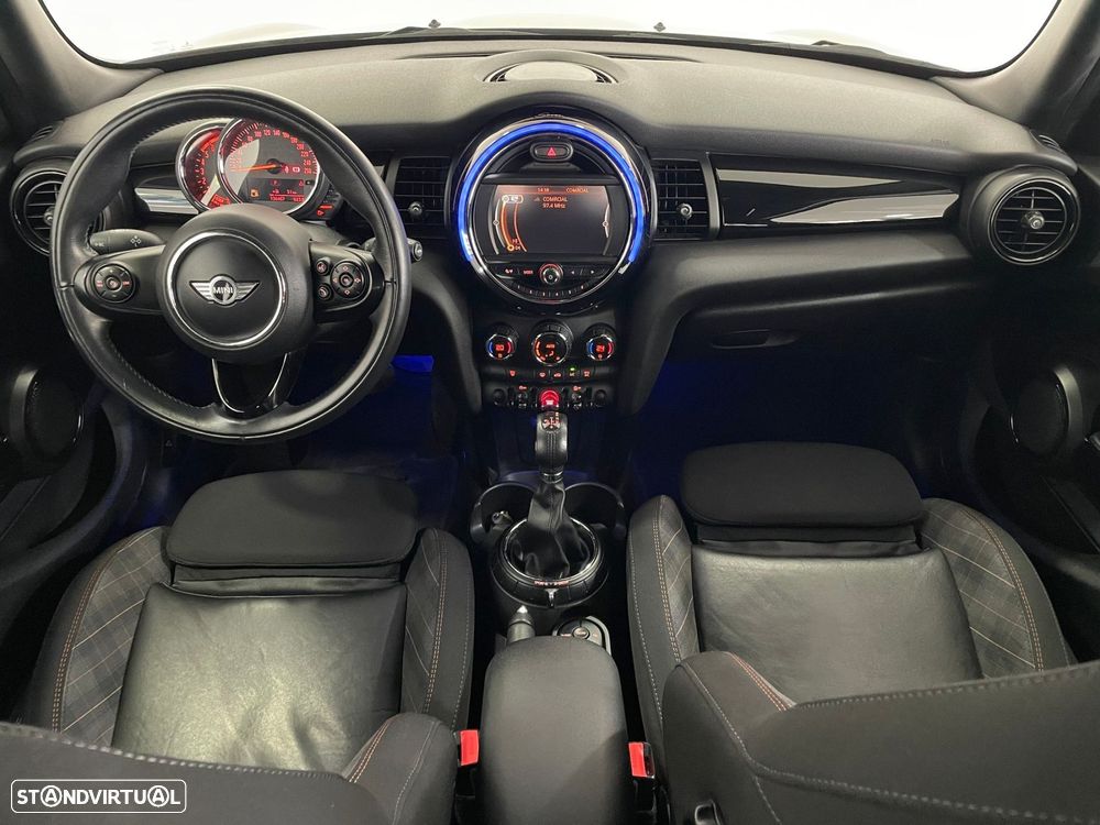 MINI 5 Portas Cooper D Aut. Seven - 5
