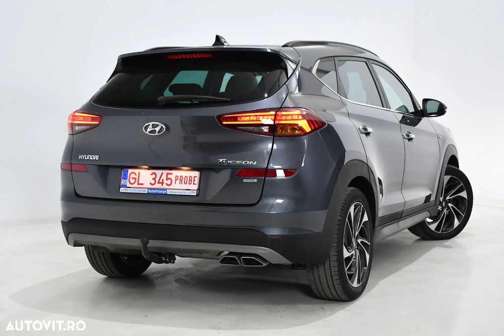 Hyundai Tucson 2.0 CRDI 4WD Automatik Premium - 6