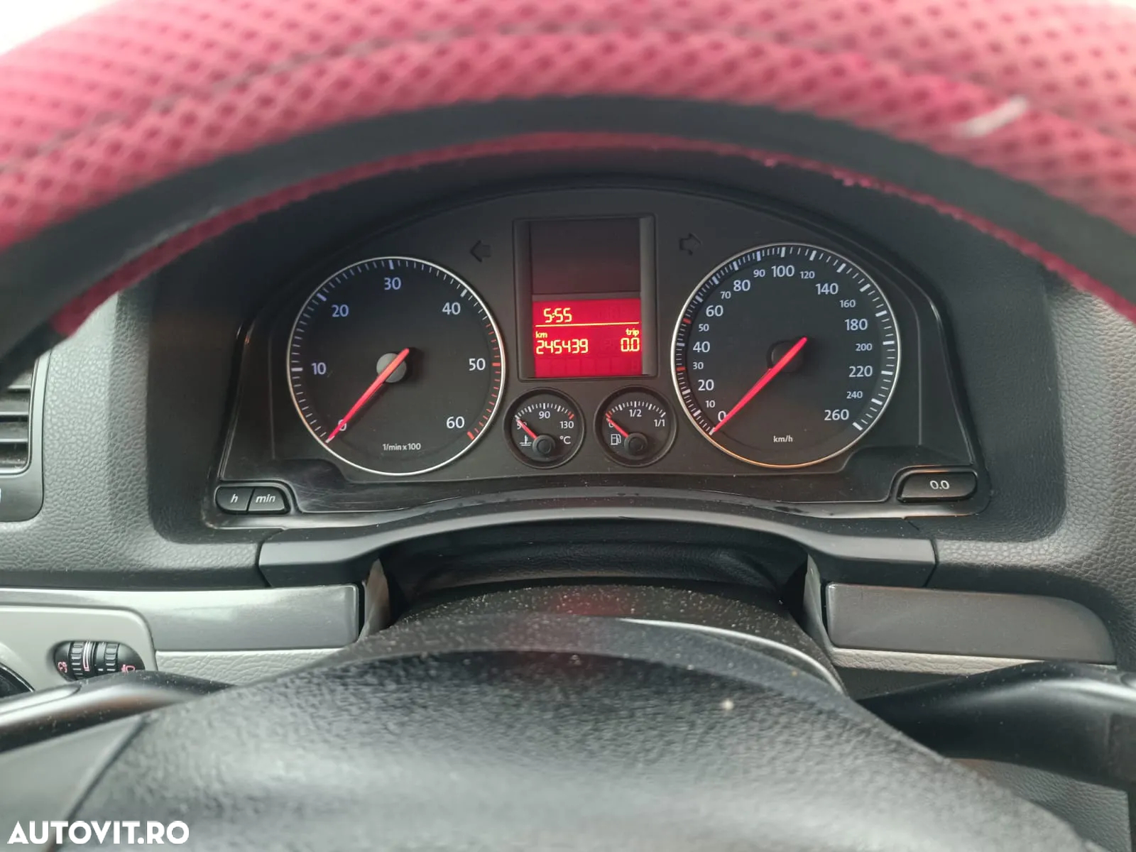 Volkswagen Jetta - 11