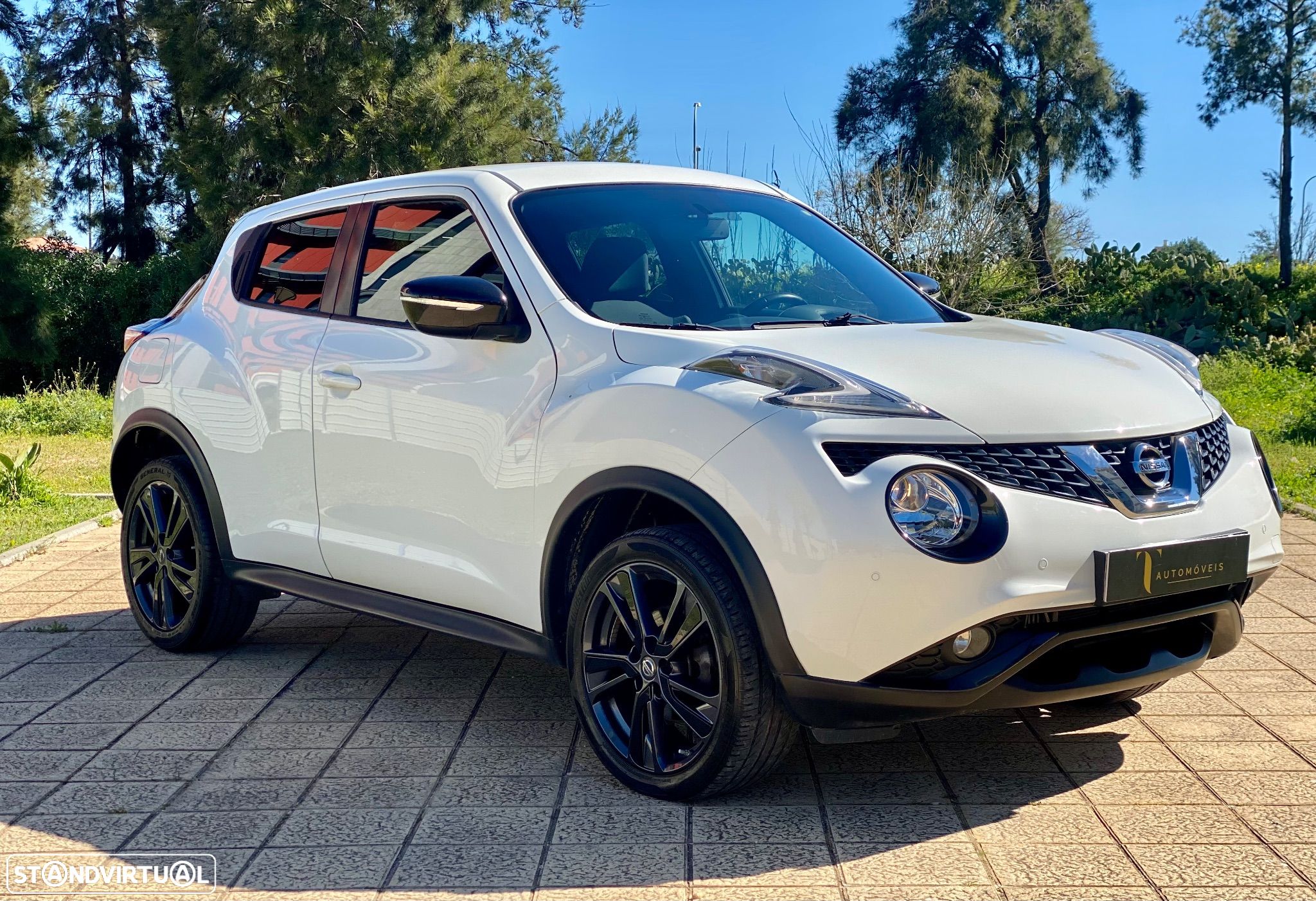 Nissan Juke 1.5 dCi N-Connecta 360+EPI - 1