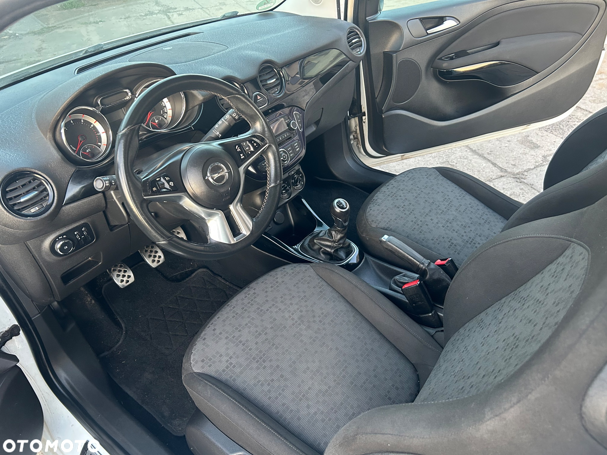 Opel Adam 1.2 Jam - 11
