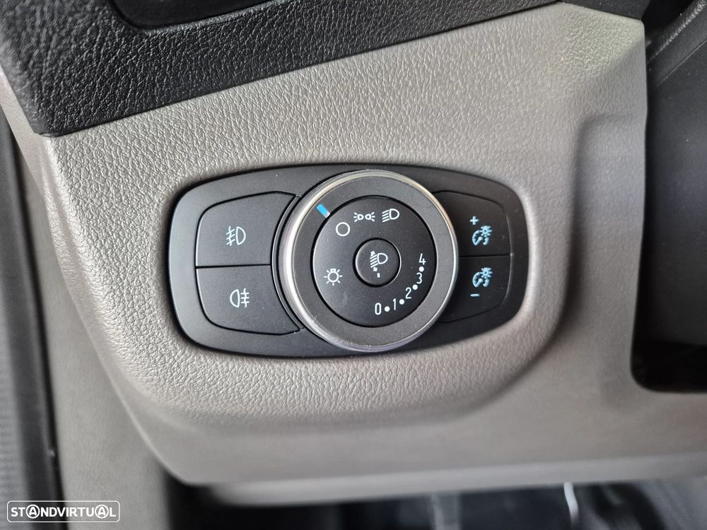 Ford TRANSIT CONNECT - 11