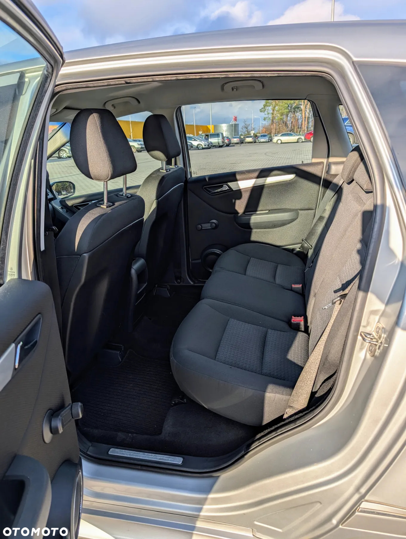 Mercedes-Benz Klasa B 150 Autotronic Grand Edition - 14