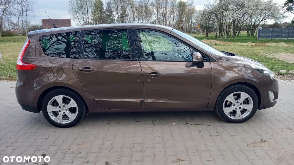 Renault Grand Scenic - 2