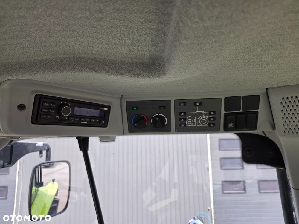 Claas Arion 640 Cis - 17