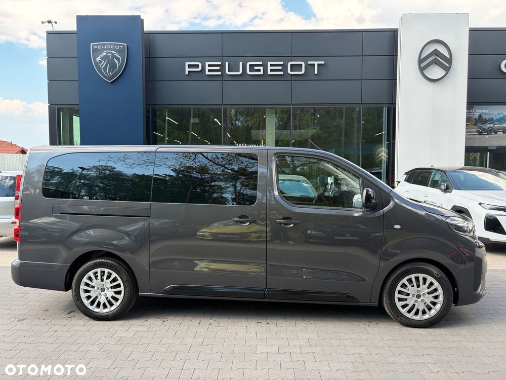 Peugeot Traveller - 6