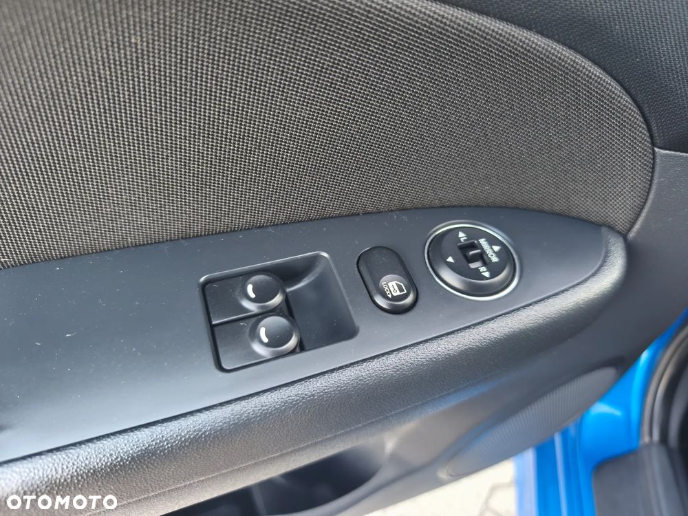 Hyundai i30 1.4 Blue Comfort - 34