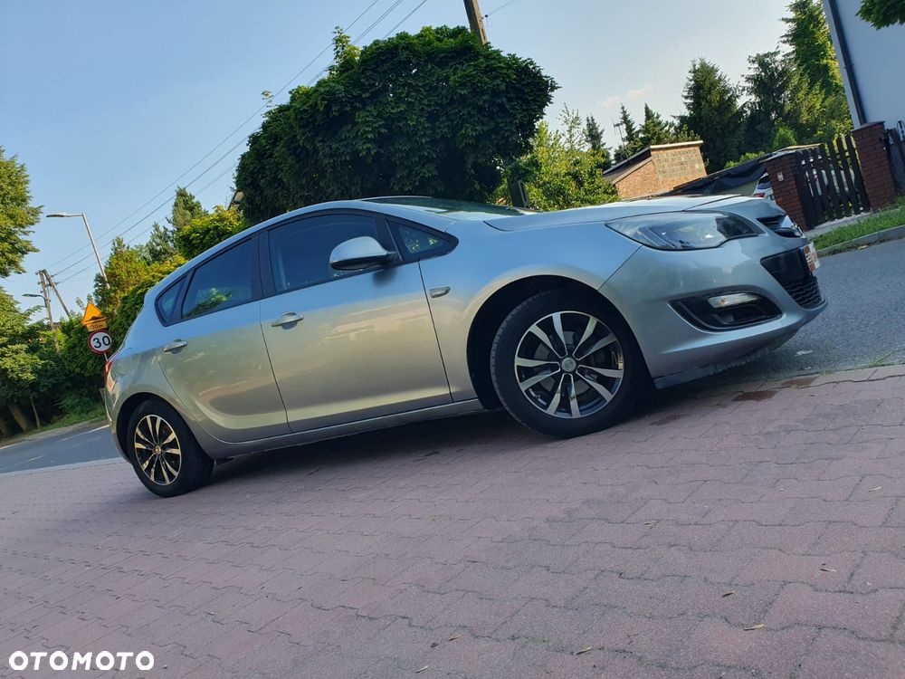 Opel Astra 1.3 CDTI DPF Edition - 27