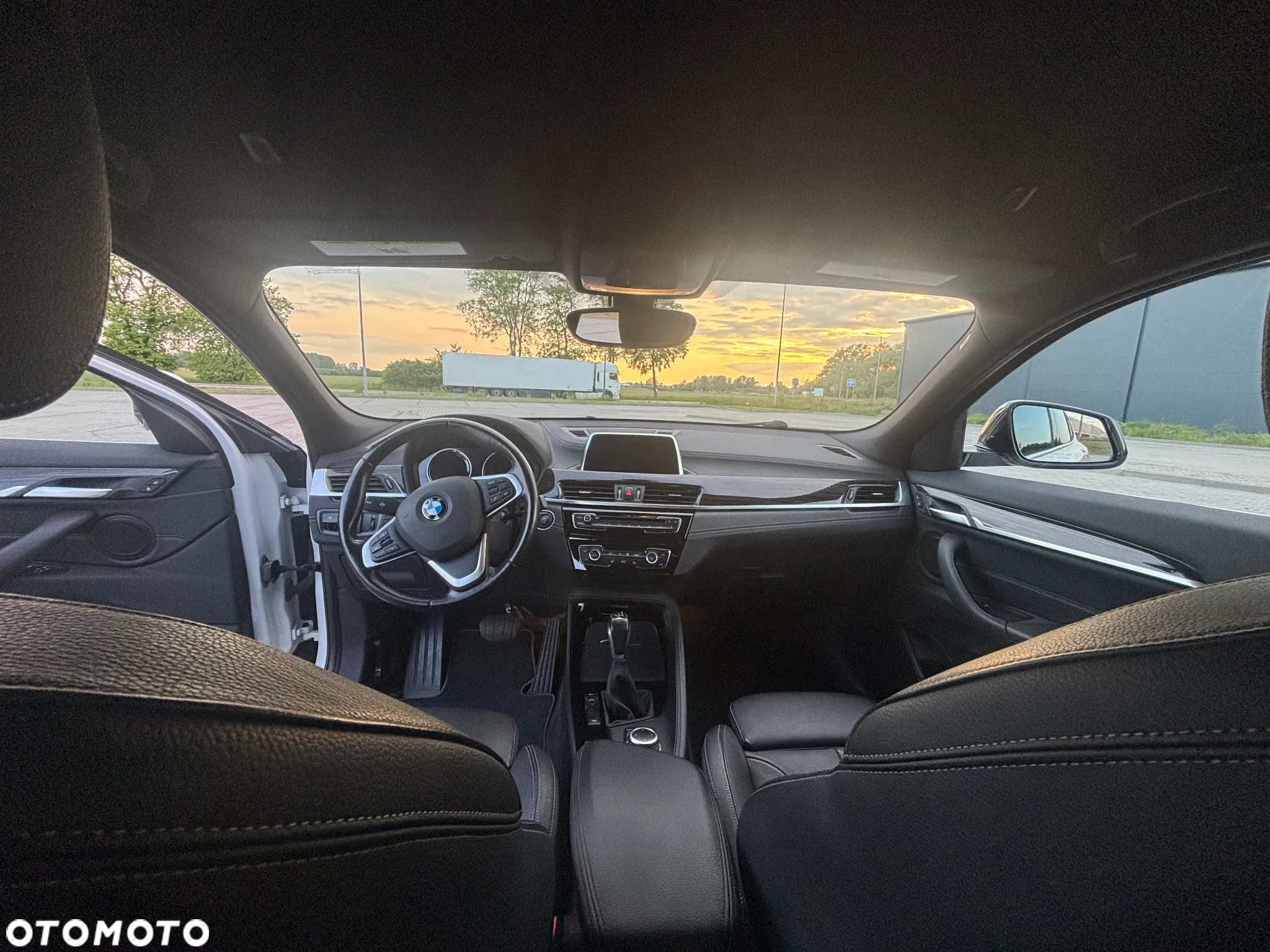 BMW X2 - 10