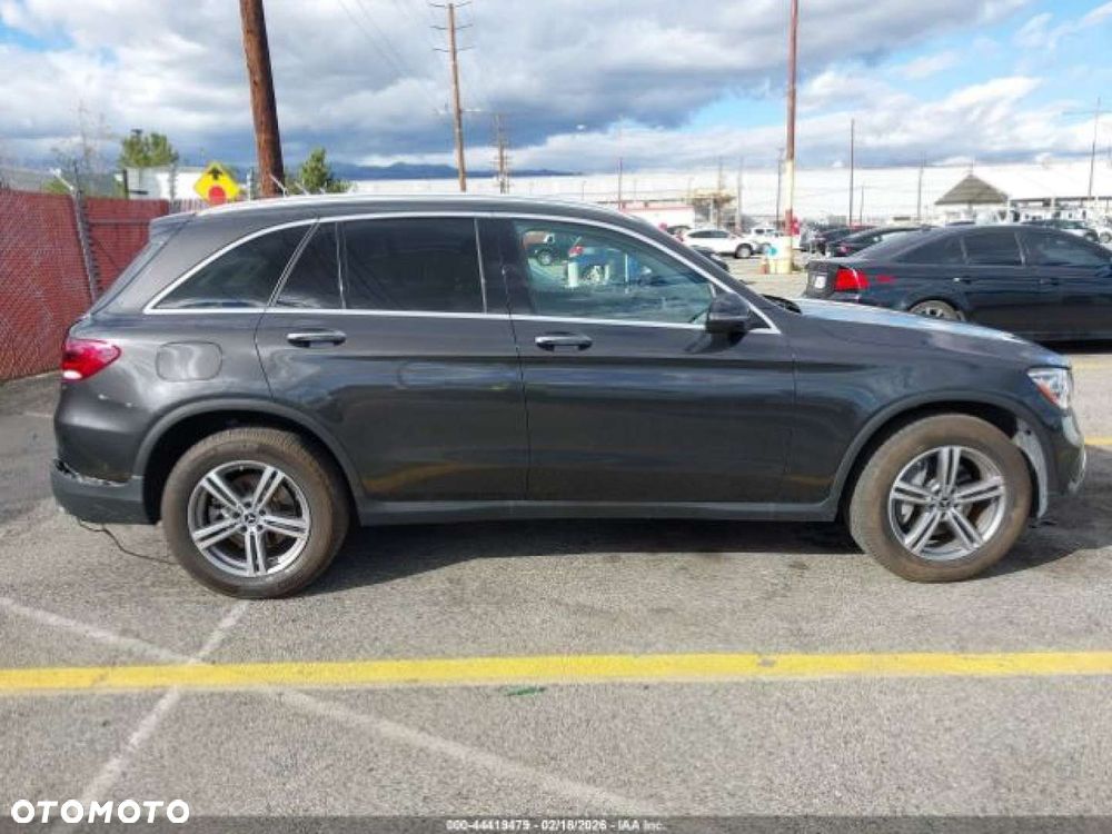 Mercedes-Benz GLC - 7