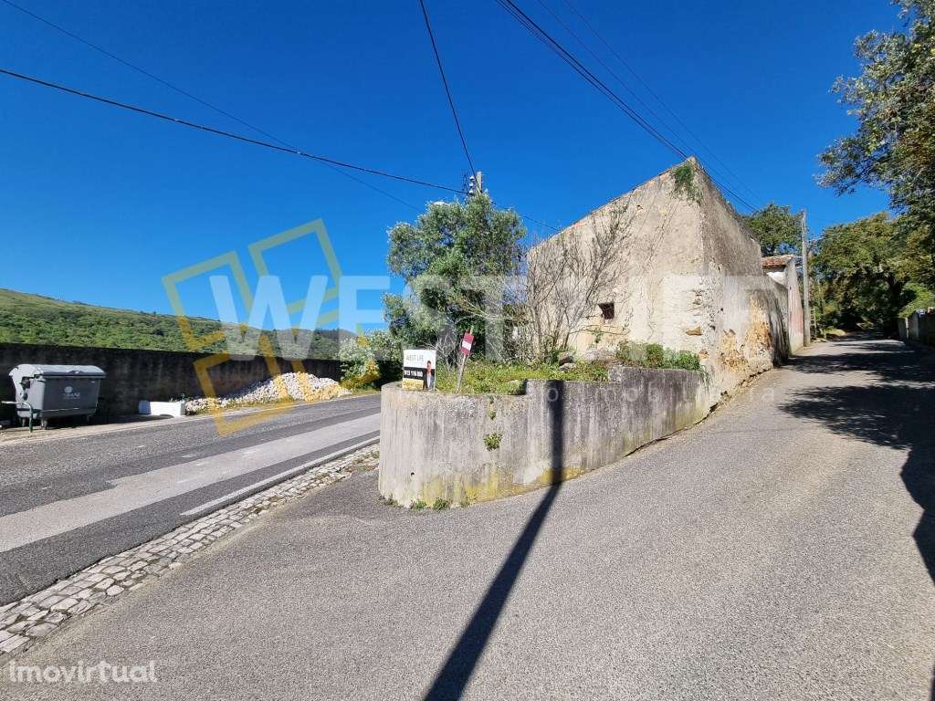 Terreno urbanizável de 1832m2 e ruínas para recuperação total - Grande imagem: 4/19