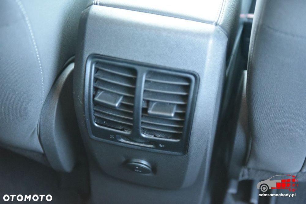 Ford Kuga - 35
