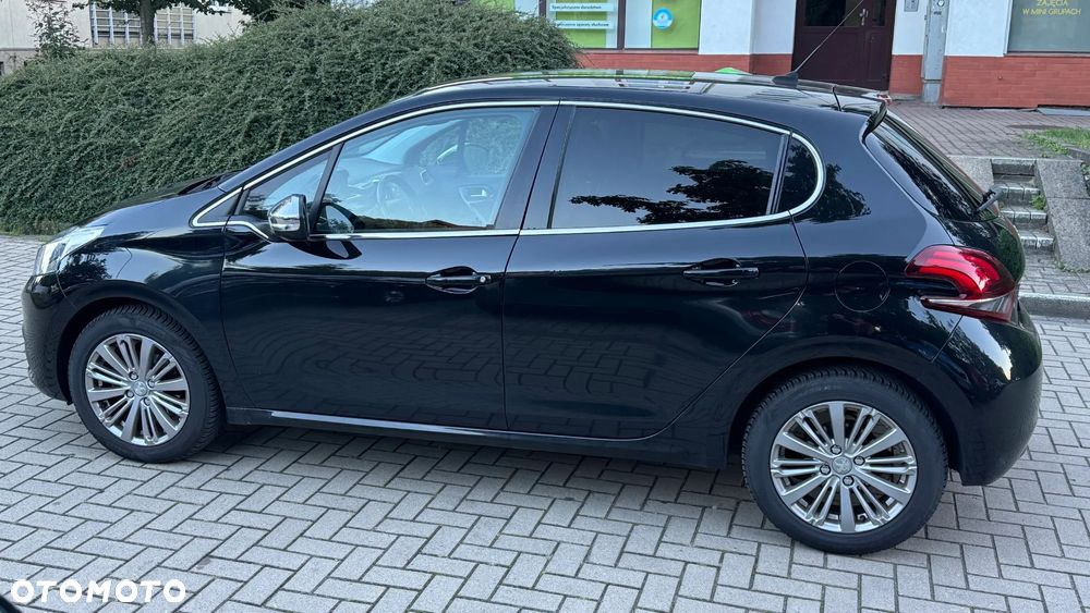 Peugeot 208 1.2 PureTech Allure S&S - 7