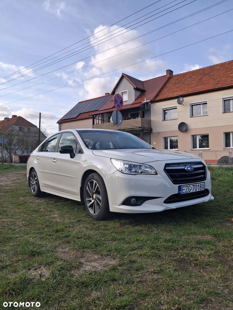 Subaru Legacy 2.5i Sport - 5