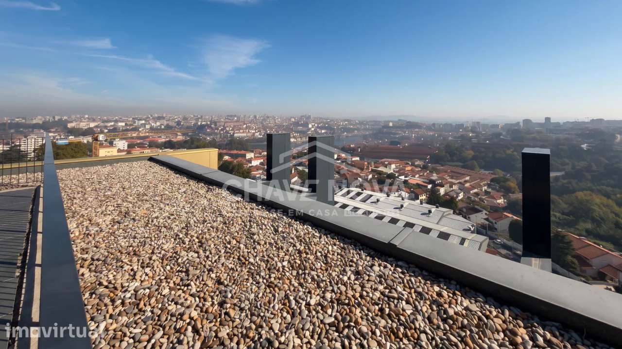 Apartamento T0 Como Novo c/ Vistas Rio em Santa Marinha (VL8) - Grande imagem: 5/17