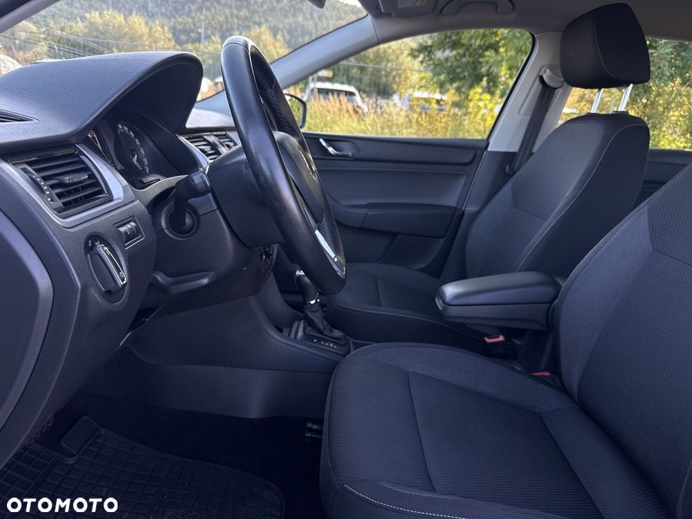 Skoda RAPID 1.4 TDI DPF Ambition DSG - 11