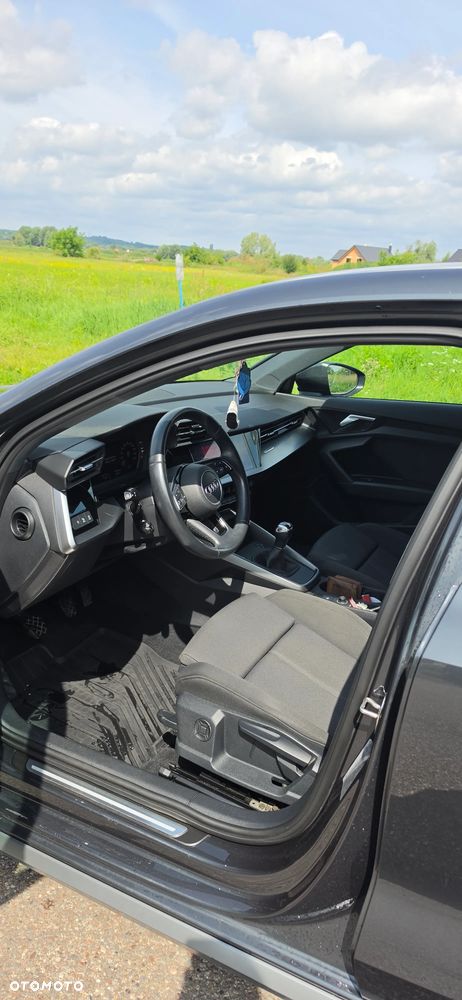 Audi A3 Sportback 35 TFSI Advanced - 8