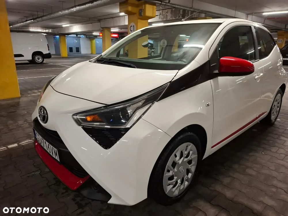 Toyota Aygo 1.0 VVT-i Color Edition - 1