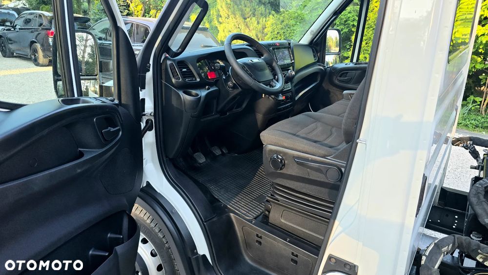Iveco ❗️❗️DAILY 3.0 150Km 70C17 JAK NOWY ❗️❗️84 TYŚ PRZEBIEGU / ORYGINALNY WYWROT / HDS BEFFARD 1700A / WYWROT 3 STRONY / PIERWSZY WŁASCICIEL / NAVI / KAMERA COFANIA / TEMPOMAT / BLIŹNIAKI / WYSOKA BURTA / PRZYSTAWKA / WERSJA WZMOCNIONA / SERWIS ASO / SALON POLSKA / JAK Z SALONU - NOWY - / UNIKAT ❗❗ - 32