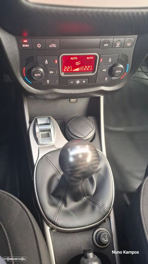 Alfa Romeo MiTo 1.3 JTDM - 11