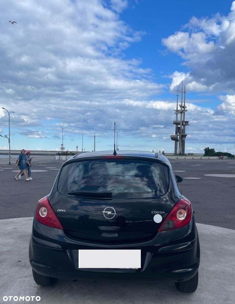 Opel Corsa 1.2 16V Enjoy - 3