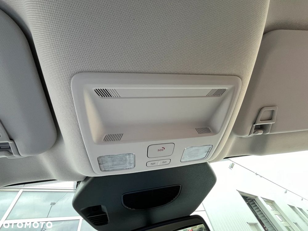 Ford Kuga 2.5 FHEV FWD Titanium eCVT - 22