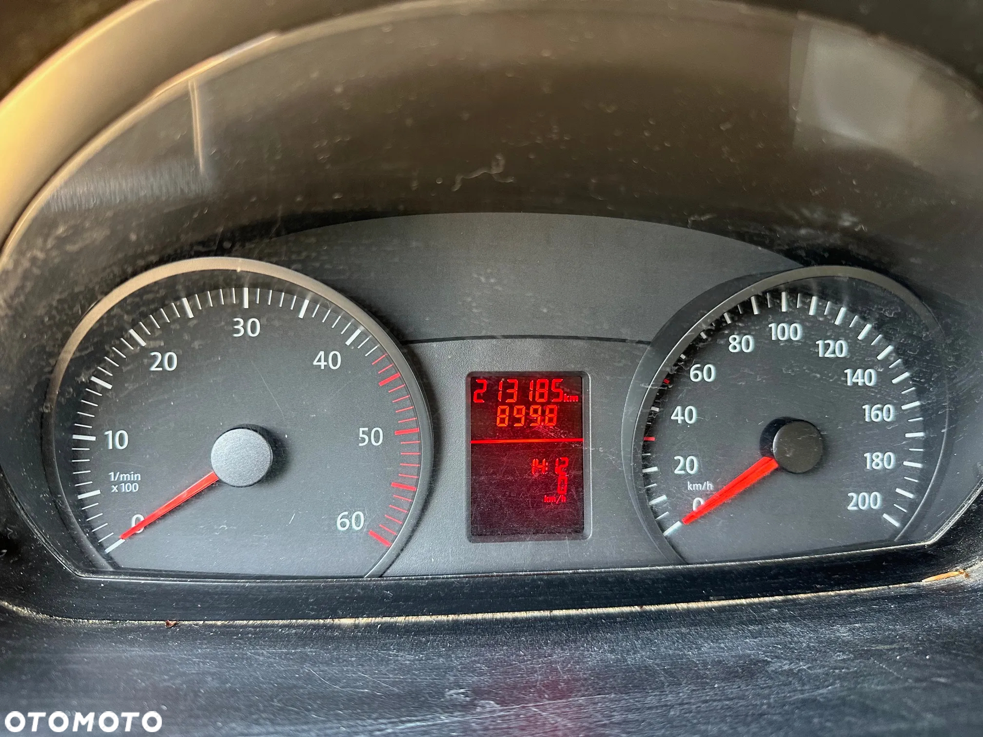 Volkswagen CRAFTER - 13