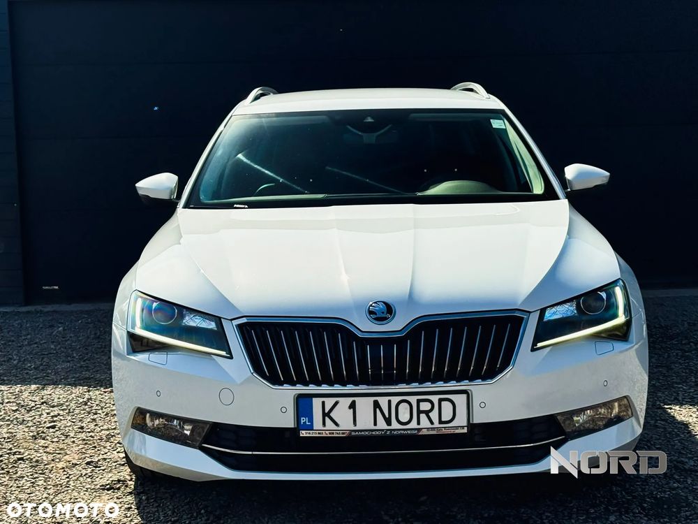 Skoda Superb 2.0 TDI 4x4 DSG L&K - 5