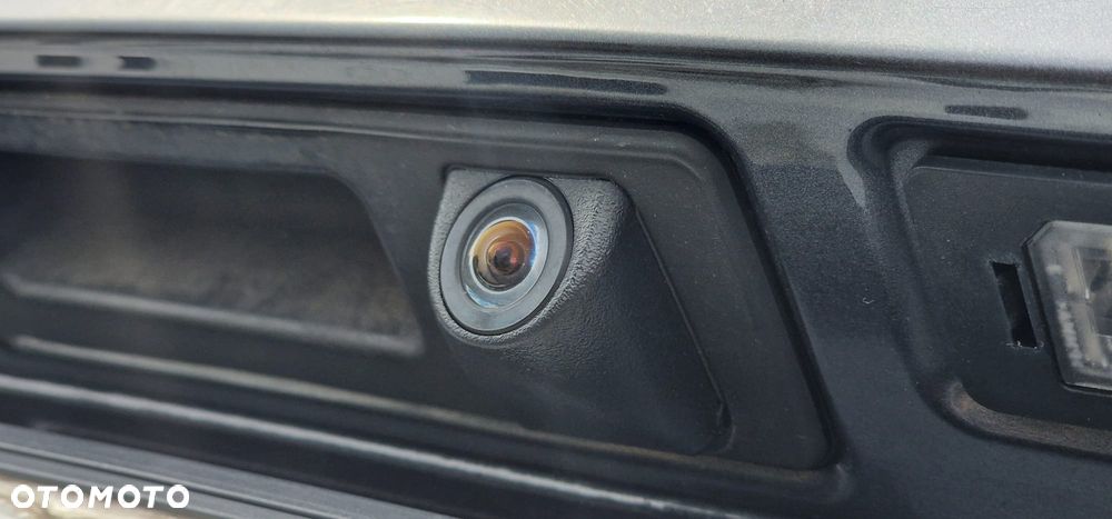 BMW Seria 3 328i xDrive Luxury Line - 17