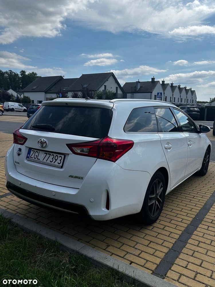 Toyota Auris 2.0 D-4D Comfort - 7